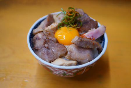 チャーシュー丼
